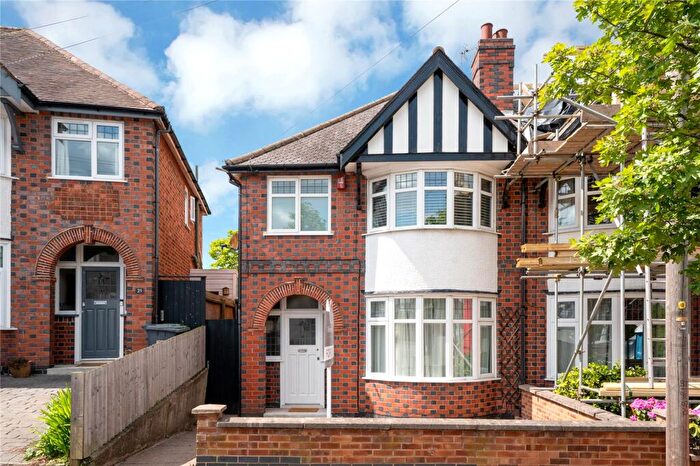 3 Bedroom Semi-Detached House For Sale In Dorchester Road, Western Park, Leicester, LE3