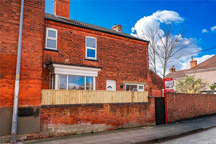 2 Bedroom Terraced House To Rent In Hainton Avenue, Grimsby, Lincolnshire, DN32