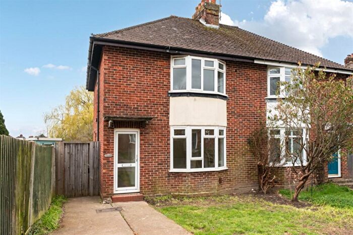 3 Bedroom Semi Detached House To Rent In Orchard Road, Horsham, RH13