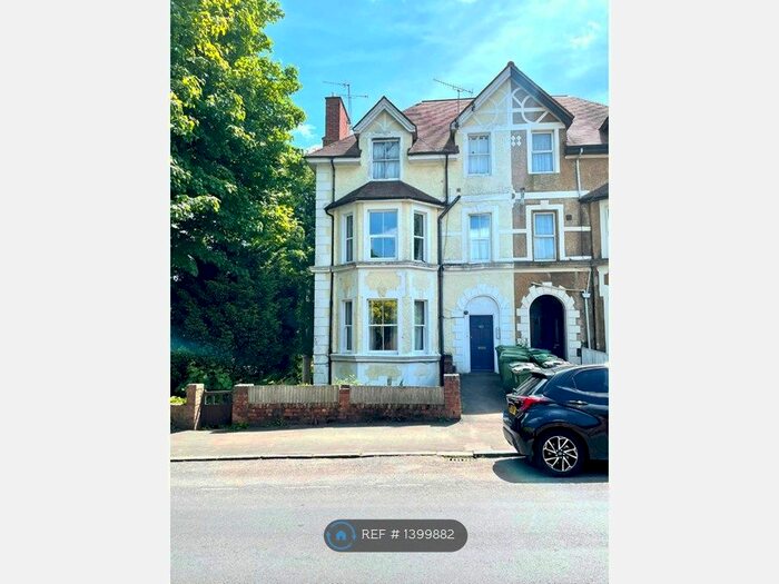1 Bedroom Flat To Rent In Woodbury Park Road, Tunbridge Wells, TN4