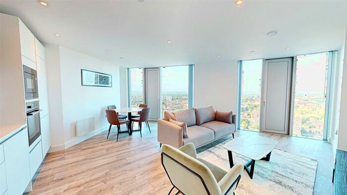 2 Bedroom Apartment To Rent In Thr, Silvercroft St, Manchester, M15