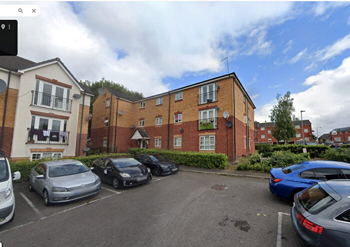 2 Bedroom Flat For Sale In Deanery Court, Manchester, M8