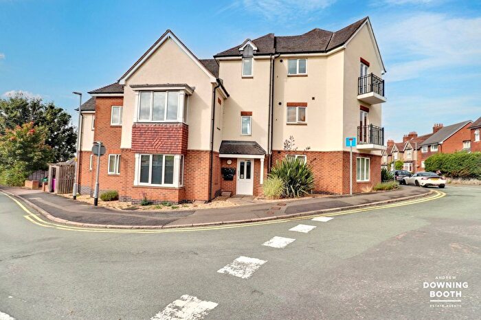 2 Bedroom Flat For Sale In Levetts Gate, Station Road, Lichfield, WS13