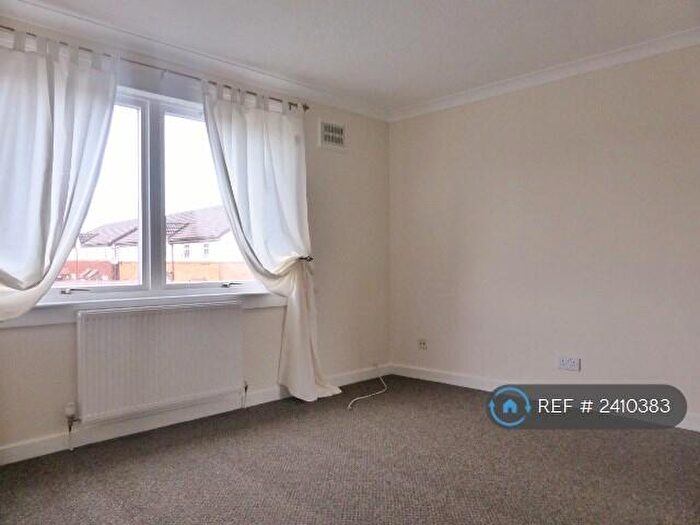 1 Bedroom Flat To Rent In Beauly Court, Grangemouth, FK3
