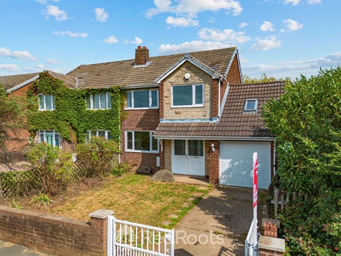 3 Bedroom Semi-Detached House For Sale In Mill Lane, Harlington, Doncaster, DN5