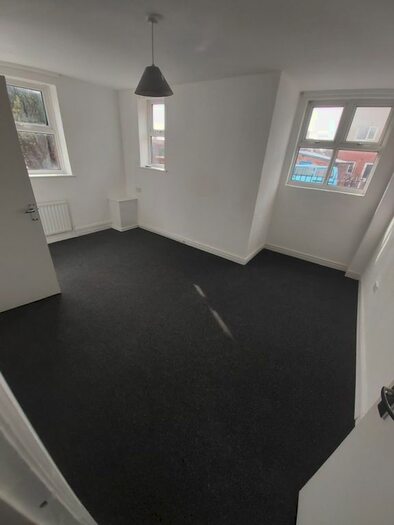 1 Bedroom Flat To Rent In Beaconsfield Road, Wirral, CH62