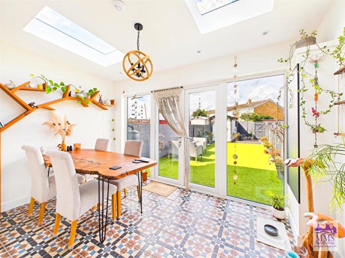 2 Bedroom Terraced House For Sale In Green Lane, Isle Of Grain, ME3