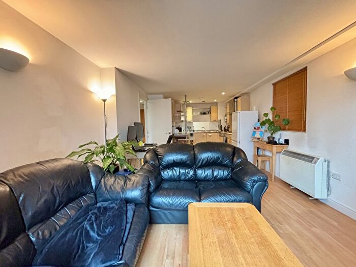 1 Bedroom Flat For Sale In , Whitworth Street West, Manchester, M1