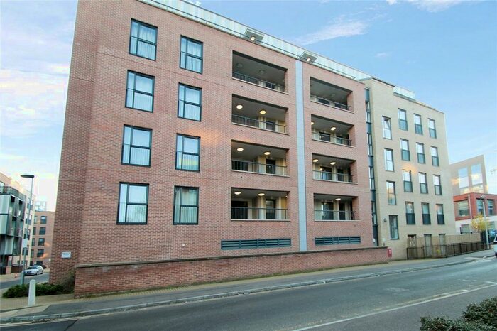 1 Bedroom Flat To Rent In Wave Court, Maxwell Road, Romford, RM7
