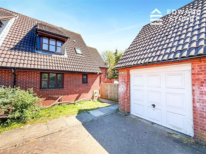 5 Bedroom End Terrace House For Sale In St. Michaels Gate, Peterborough, Cambridgeshire, PE1