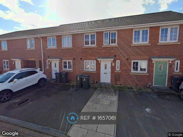 2 Bedroom Terraced House To Rent In Yorkswood Road, Birmingham, B34