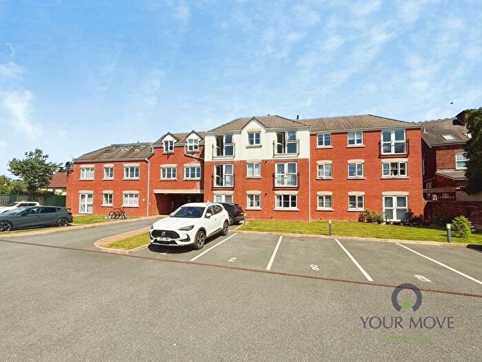 1 Bedroom Flat For Sale In High Street, Amblecote, Stourbridge, West Midlands, DY8
