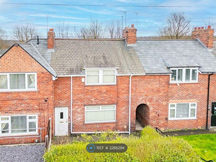 3 Bedroom Semi-Detached House To Rent In Cambridge Crescent, Rotherham, S65