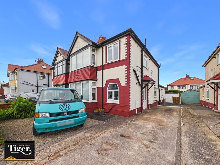 1 Bedroom Flat For Sale In Slinger Road, Thornton-Cleveleys, FY5