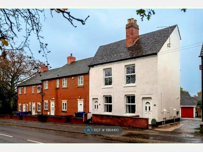 2 Bedroom Semi-Detached House To Rent In Watling Street, Two Gates, Tamworth, B77