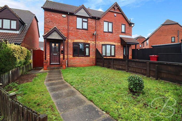 3 Bedroom Semi-Detached House For Sale In Ridgeway Avenue, Bolsover, Chesterfield, S44