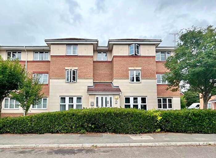 2 Bedroom Flat To Rent In Pennyfields, Bolton Upon Dearne, Rotherham, S63