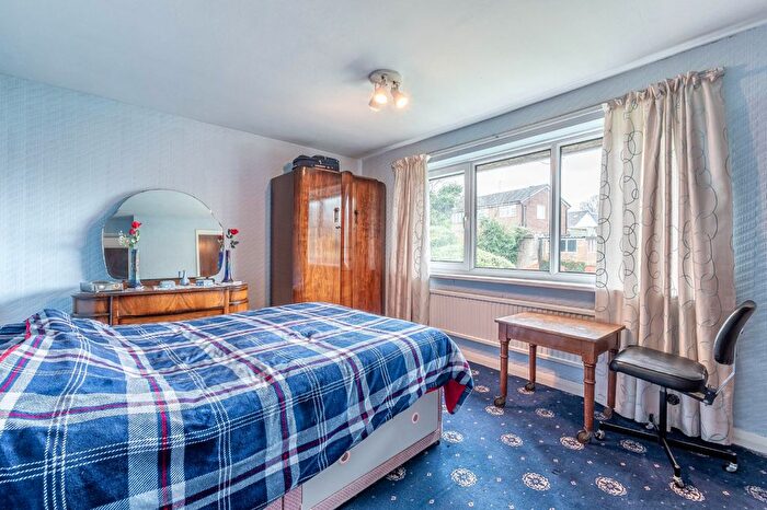 4 Bedroom Detached House For Sale In Ashlea Close, Garforth, Leeds, West Yorkshire, LS25