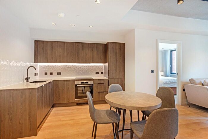 2 Bedroom Apartment To Rent In Setl Apartment, Ludgate Hill, Birmingham, West Midlands, B3