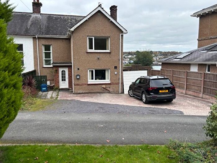 3 Bedroom Semi-Detached House To Rent In Holyhead Road, Bangor, LL57