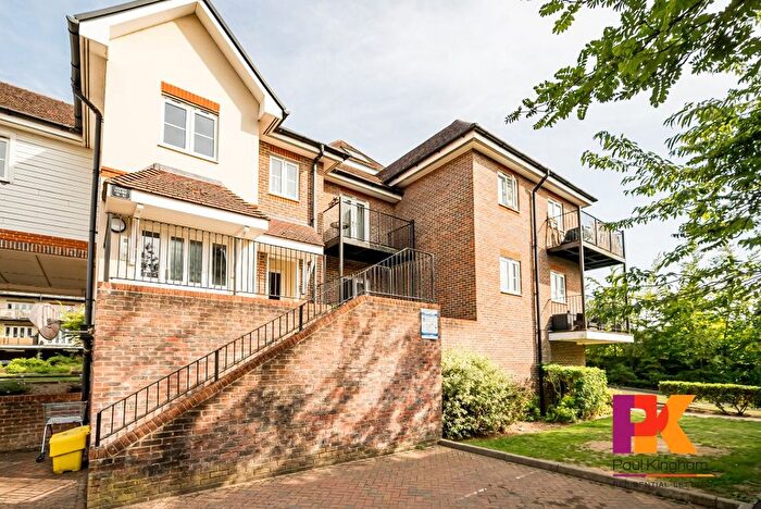 2 Bedroom Flat To Rent In Aspen Court, High Wycombe, HP13