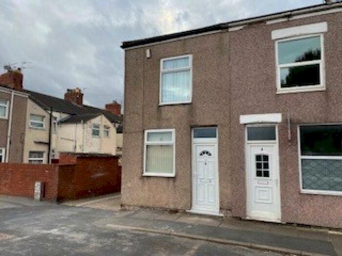 2 Bedroom End Of Terrace House To Rent In Tennyson Street, Goole, DN14