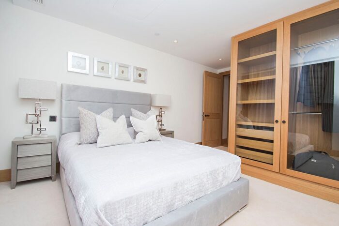 2 Bedroom Flat To Rent In Abell House, John Islip Street, London, SW1P