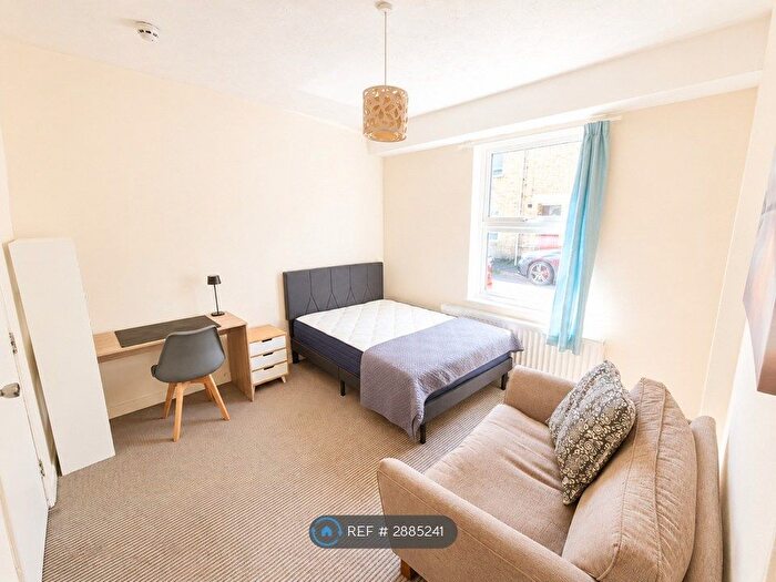 6 Bedroom Terraced House To Rent In Madras Road, Cambridge, CB1
