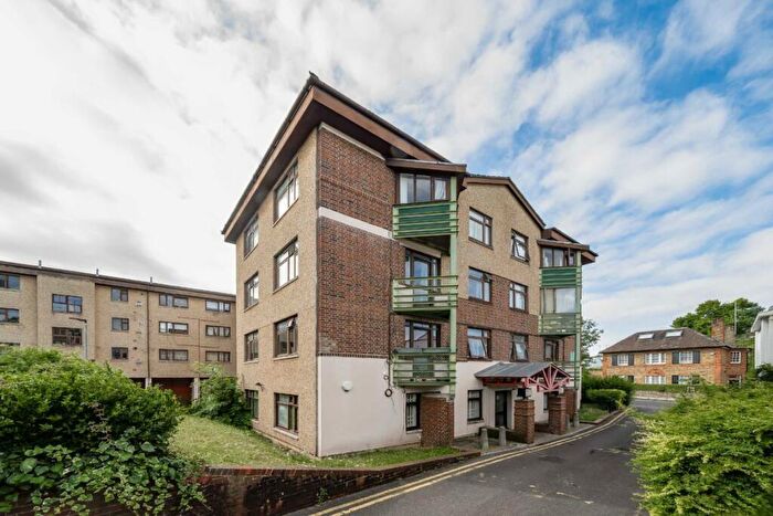 1 Bedroom Flat To Rent In Greville Place, Kilburn Park, NW6