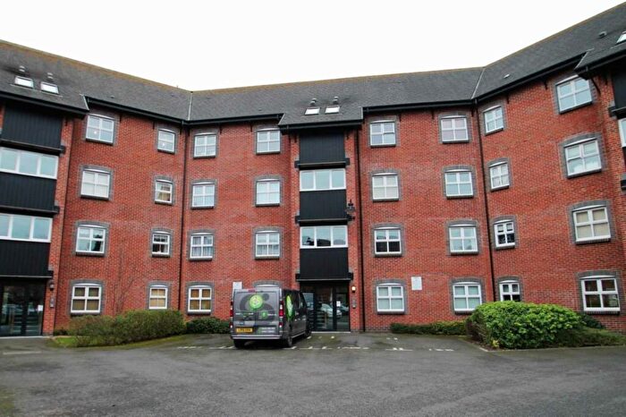 2 Bedroom Flat To Rent In The Wharf, Leighton Buzzard, LU7