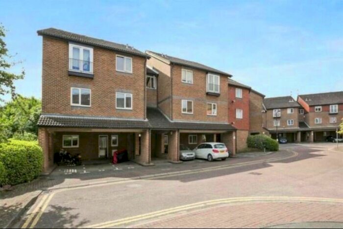 Studio To Rent In Abbeyfields Close, NW10