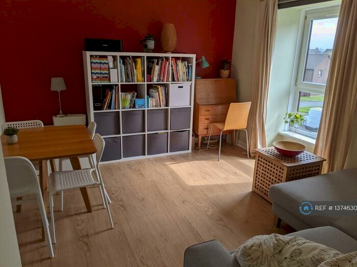 2 Bedroom Flat To Rent In Electra Place, Edinburgh, EH15