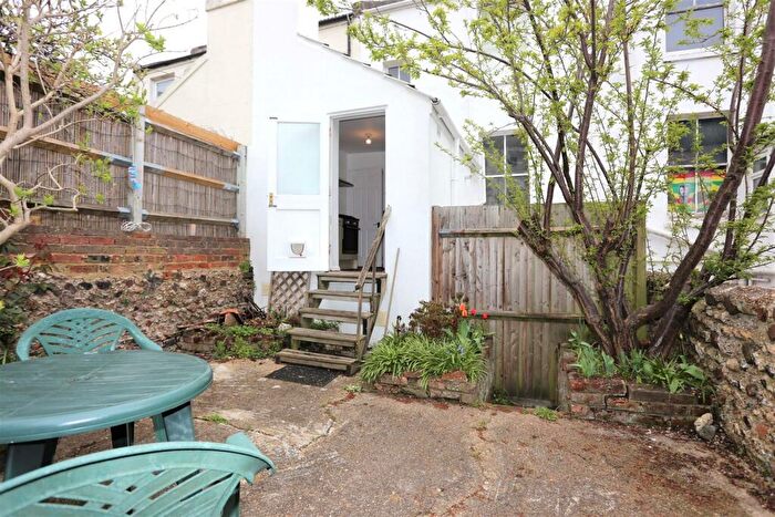 1 Bedroom Flat To Rent In Campbell Road, Brighton, BN1