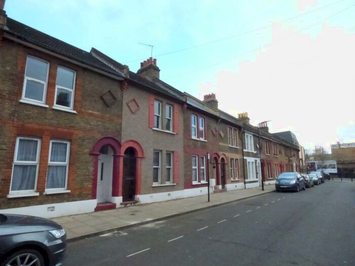 3 Bedroom Terraced House To Rent In Stevens Avenue, London, E9