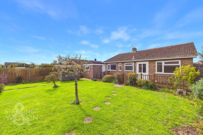 2 Bedroom Detached Bungalow For Sale In Field House Gardens, Diss, IP22