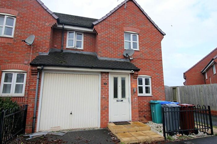 3 Bedroom Semi-Detached House To Rent In Falshaw Way, Manchester, M18