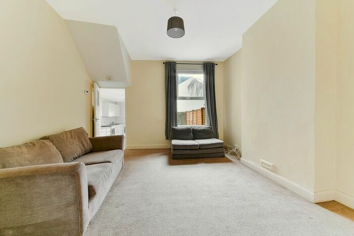 1 Bedroom Flat To Rent In Haydons Road, London, SW19