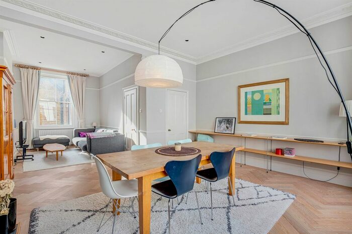 4 Bedroom Maisonette To Rent In Ifield Road, London, SW10