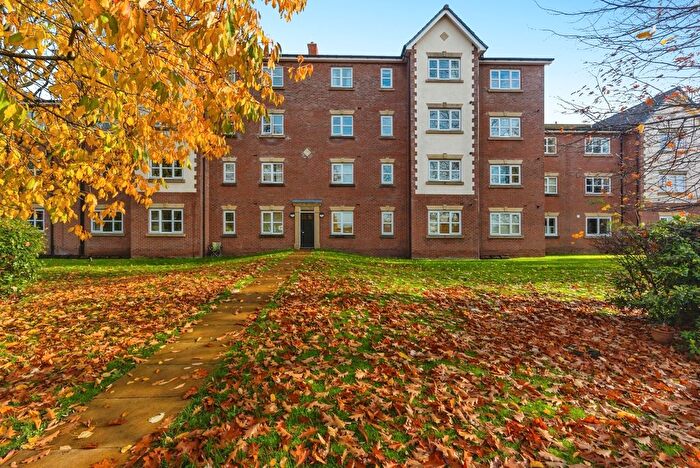 2 Bedroom Flat For Sale In Lawnhurst Avenue, Manchester, Greater Manchester, M23