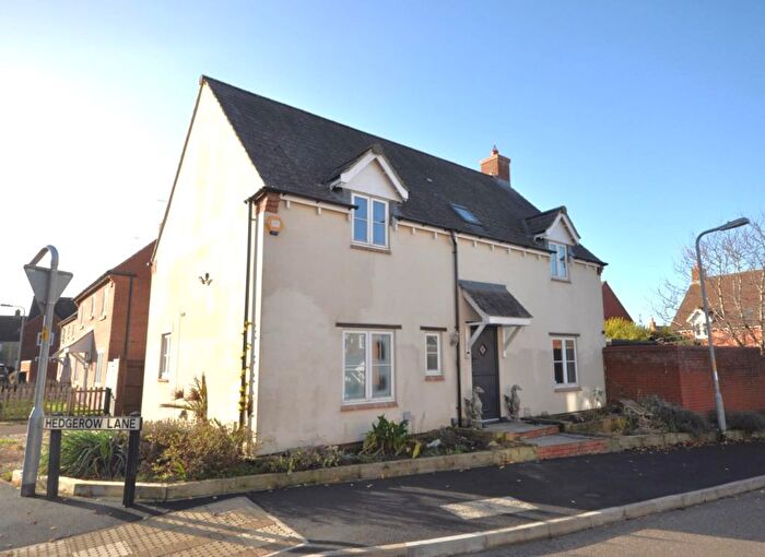 4 Bedroom Detached House To Rent In Hawthorn Avenue, Mawsley, NN14