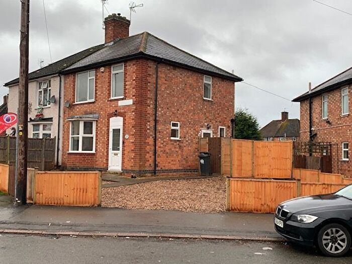 3 Bedroom Semi-Detached House To Rent In Folville Rise, Leicester, LE3