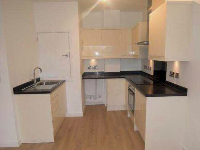 1 Bedroom Apartment To Rent In 18 Hampton House, St Marys, SO14
