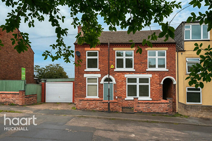 4 Bedroom Link Detached House For Sale In Bridge Street, Nottingham, NG16