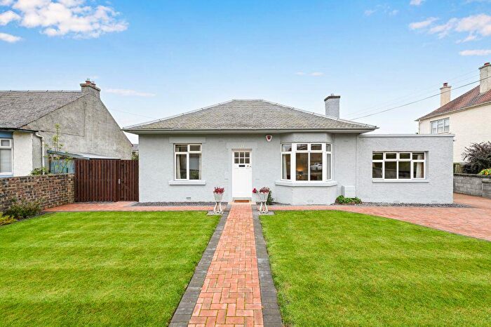 3 Bedroom Detached Bungalow For Sale In Newcraighall Road, Newcraighall, EH21