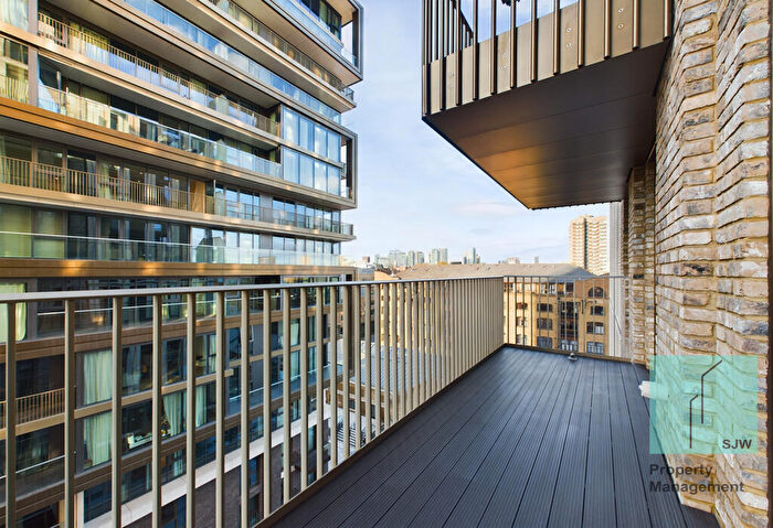 2 Bedroom Apartment To Rent In Merino Gardens, London, E1W