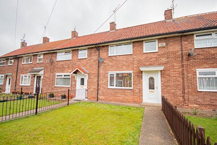 2 Bedroom Terraced House To Rent In Caledon Close, Hull, HU9