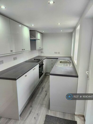 2 Bedroom Terraced House To Rent In Dixon St, Bolton, BL6