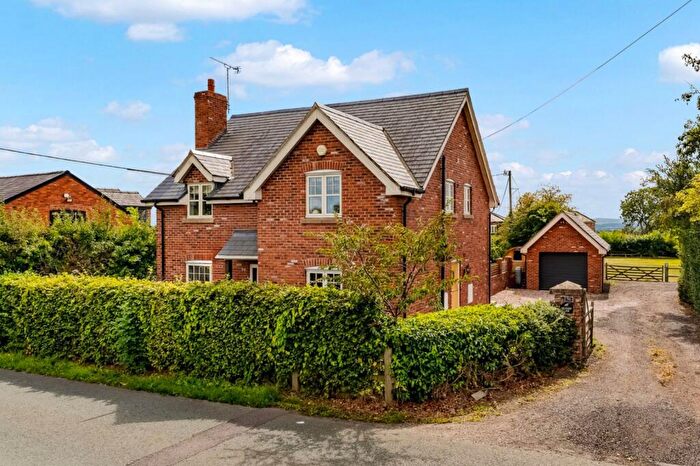 4 Bedroom Detached House For Sale In Hermitage Road, Saughall, Chester, Cheshire, CH1