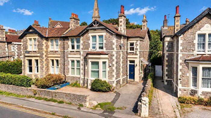 3 Bedroom Flat For Sale In Gerard Road, Weston-Super-Mare, BS23