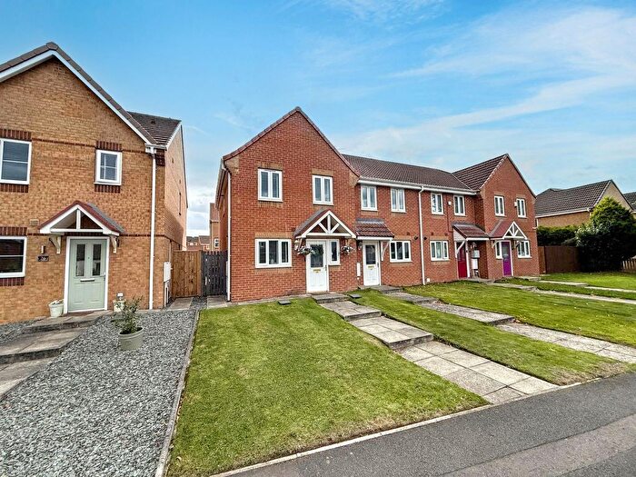3 Bedroom End Of Terrace House For Sale In Millbank Lane, Thornaby, Stockton-On-Tees, TS17